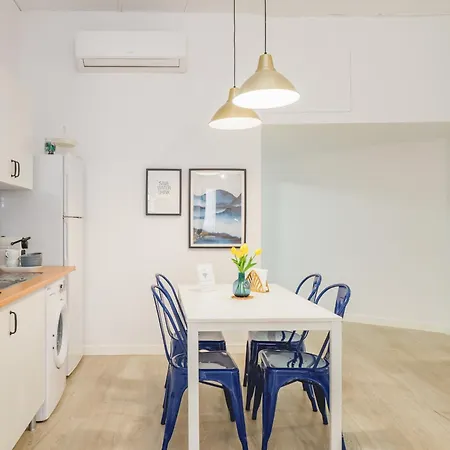 Apartment Cubo's Center El Molinillo *